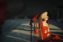 古风汉服美女阳光下养眼唯美侧颜杀时尚写真集