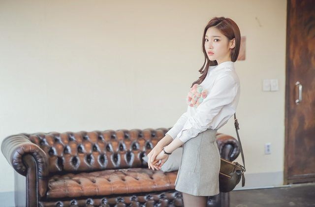 韩国长腿黑丝气质美女