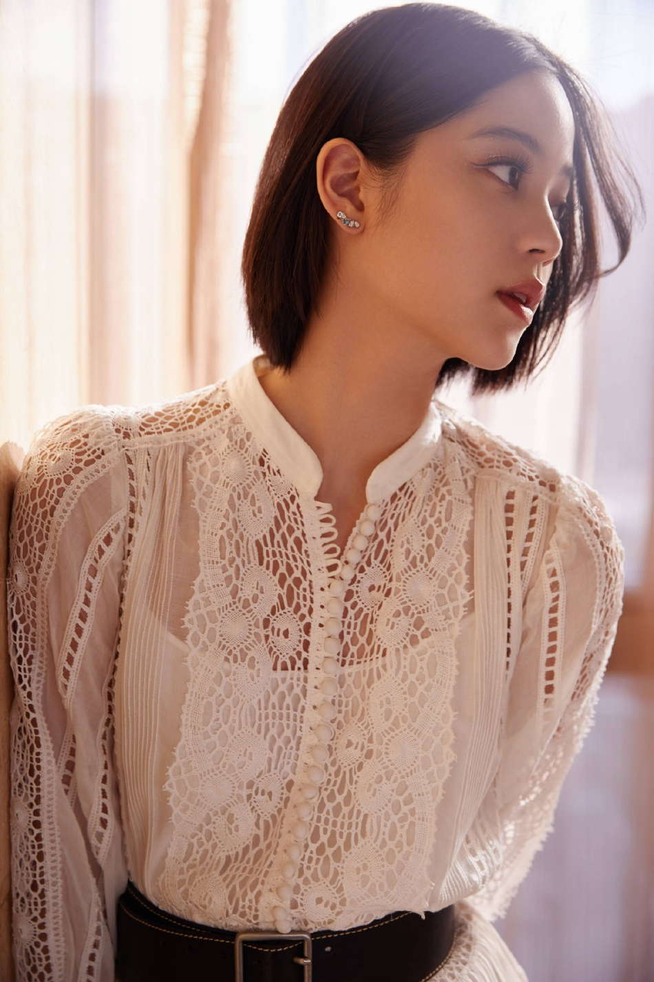 欧阳娜娜蕾丝长裙清纯动人写真