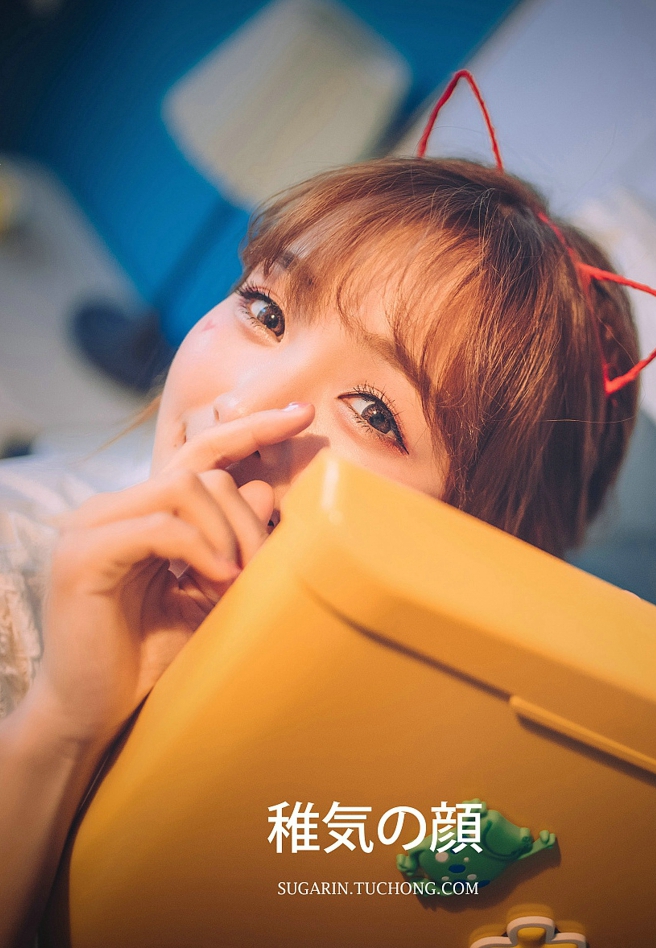 性感好身材美女车模