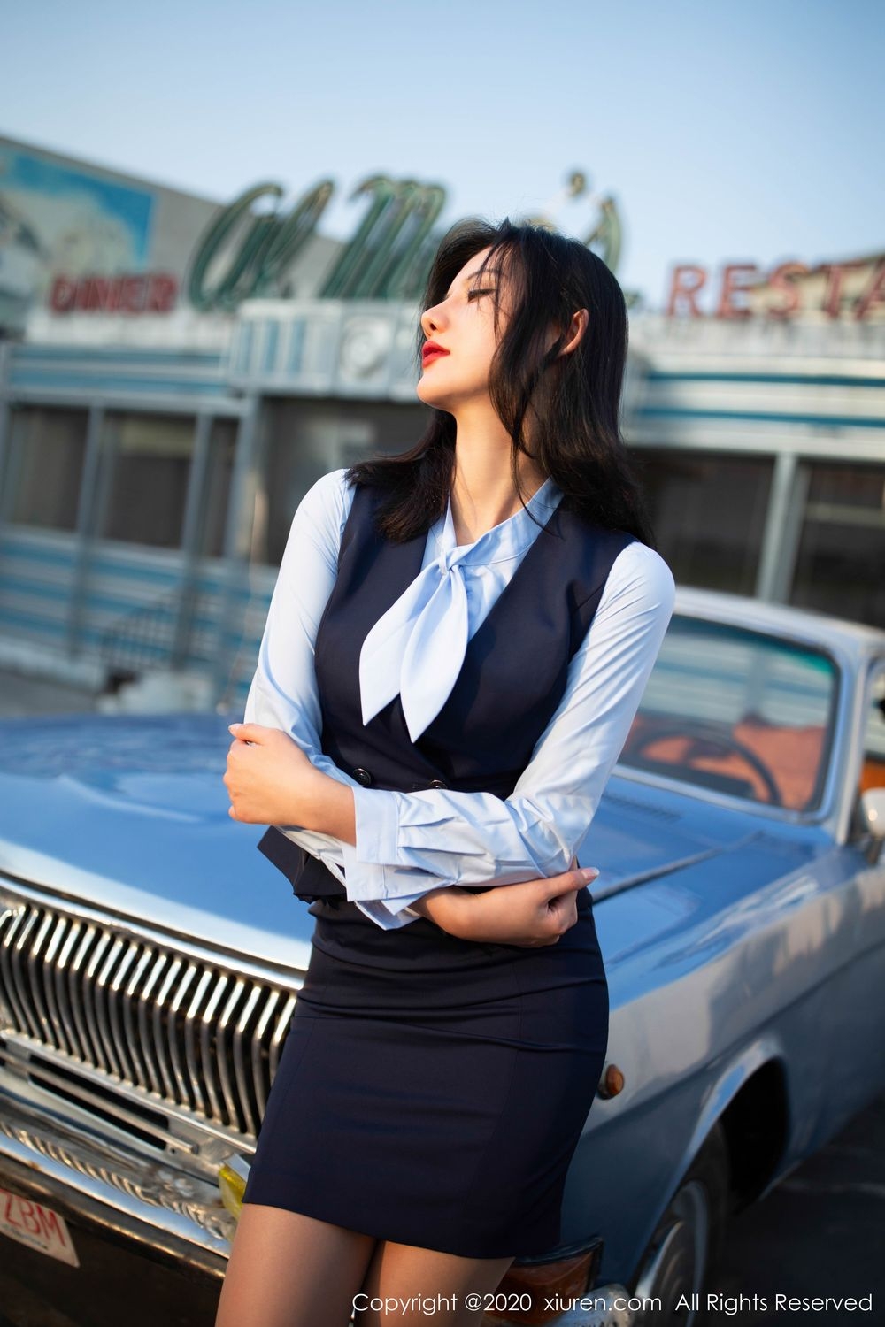 白富美阿朱拍照姿势惹火撩人勾魂摄魄的美女激情图片