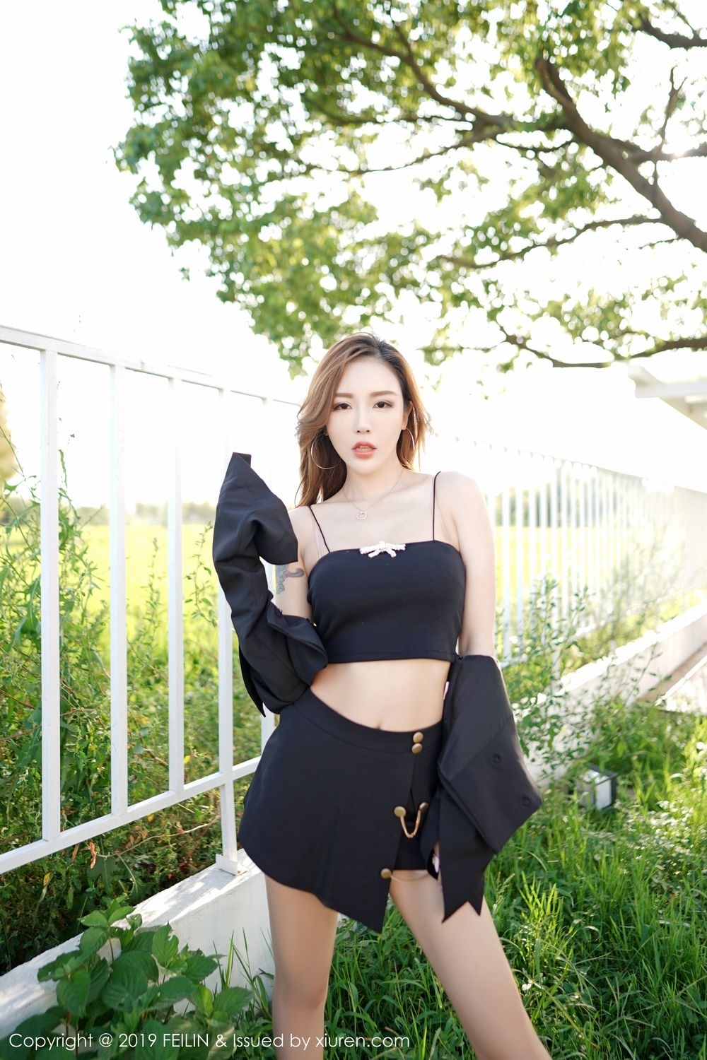 白富美阿朱拍照姿势惹火撩人勾魂摄魄的美女激情图片