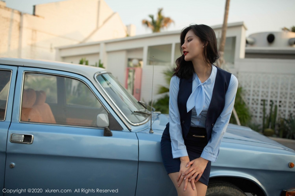 白富美阿朱拍照姿势惹火撩人勾魂摄魄的美女激情图片