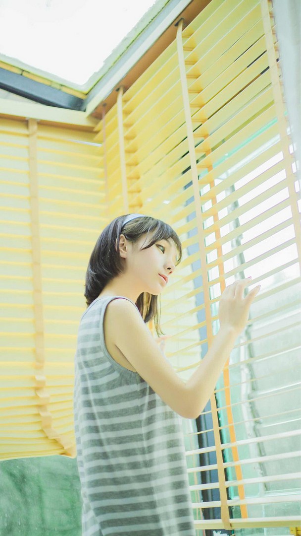 白富美阿朱拍照姿势惹火撩人勾魂摄魄的美女激情图片