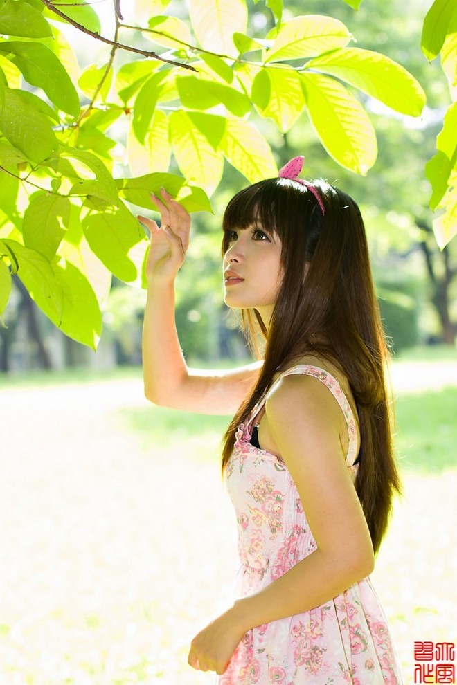 白富美阿朱拍照姿势惹火撩人勾魂摄魄的美女激情图片