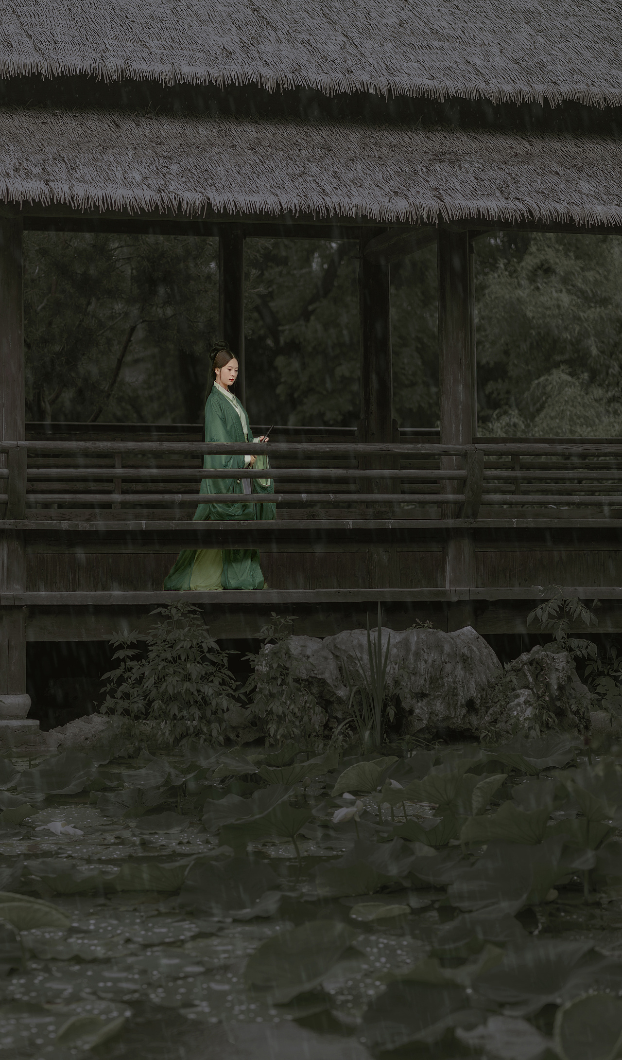 温婉大气的古装美人唯美图片