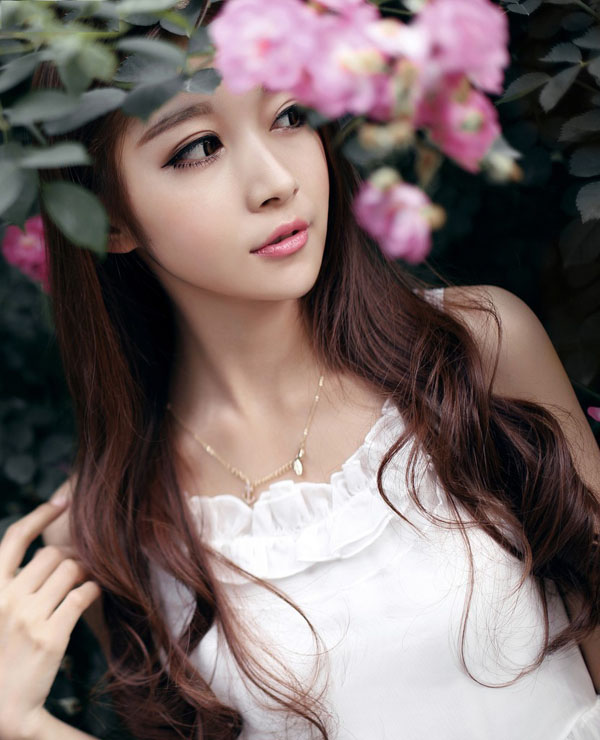 性感校园学生妹宾馆黑丝美腿情趣内衣秀诱惑写真