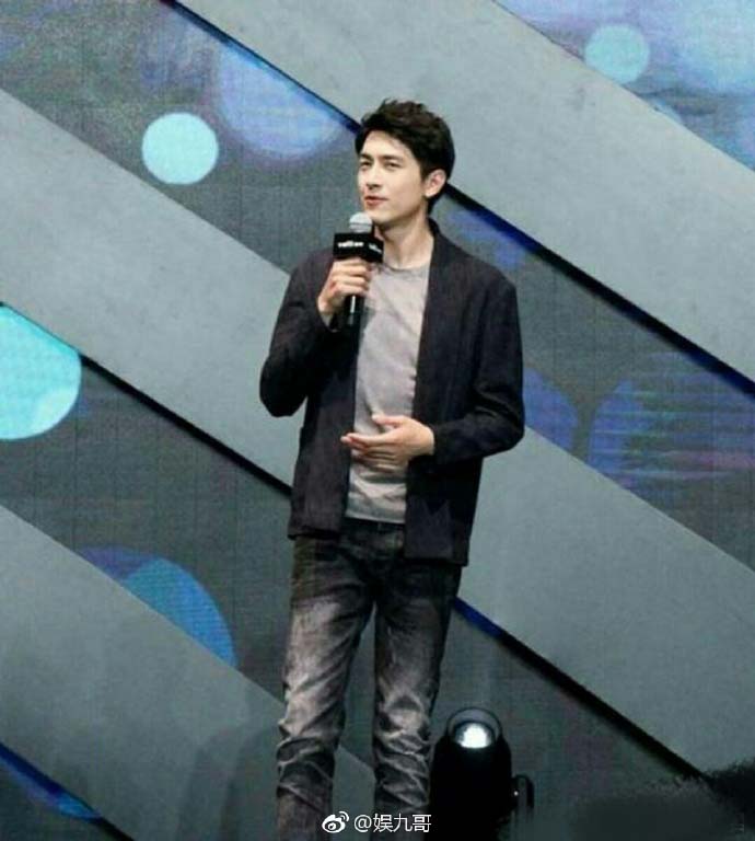 林更新活动图片 帅裂苍穹