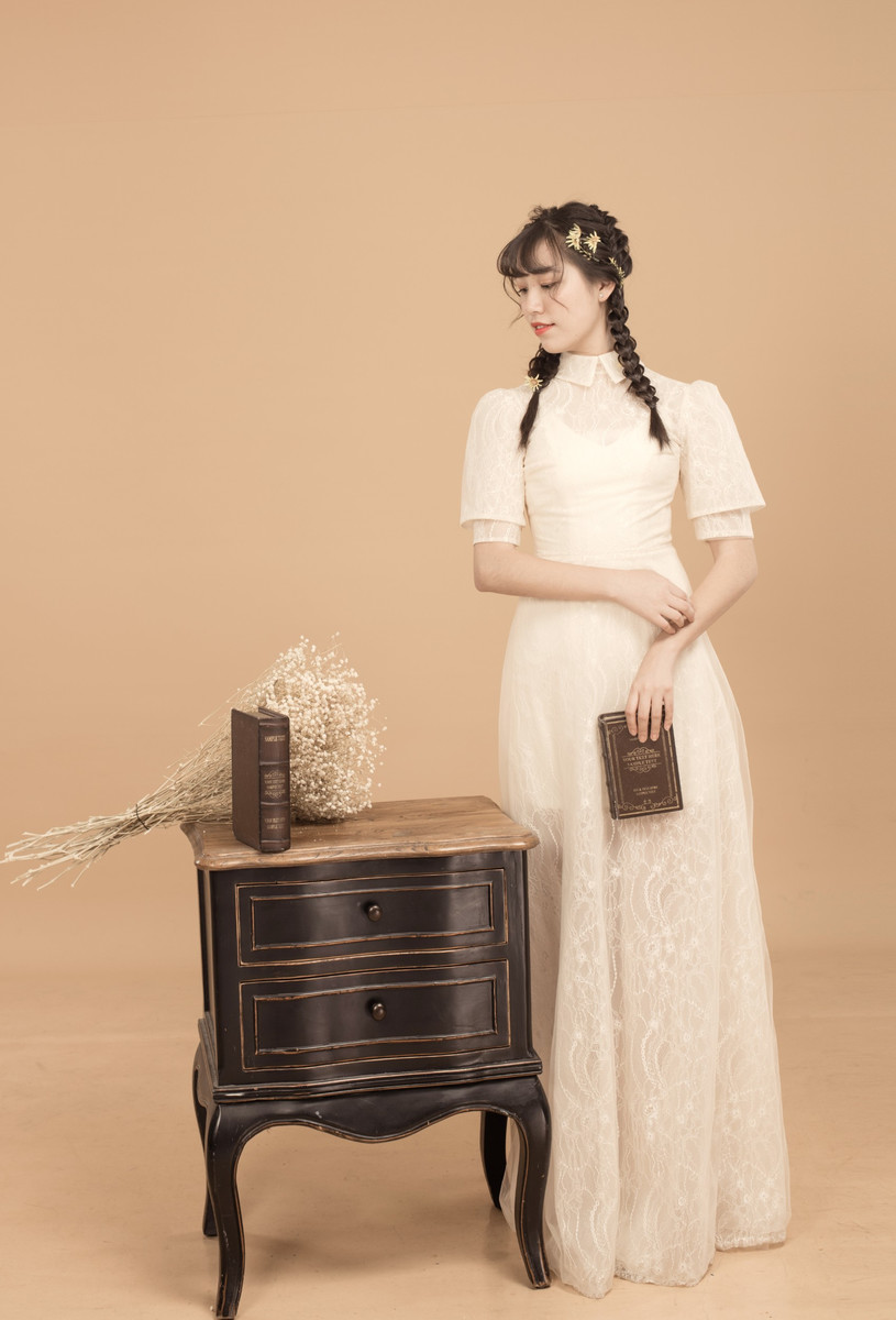 [爱蜜社]宅男女神小狐狸极致透视装长腿诱惑的丝袜美腿