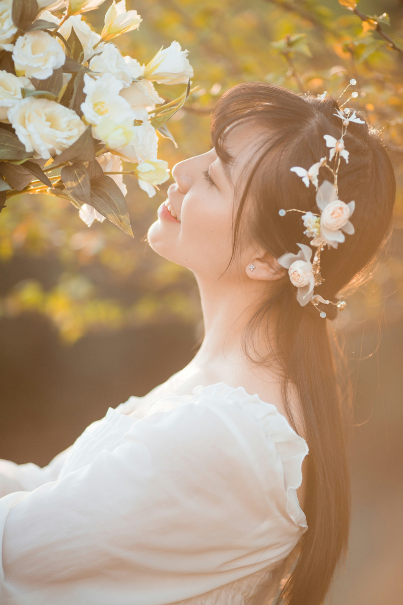 [爱蜜社]宅男女神小狐狸极致透视装长腿诱惑的丝袜美腿