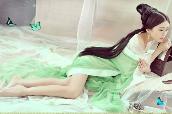 成靓欢古装美人写真 泪红妆