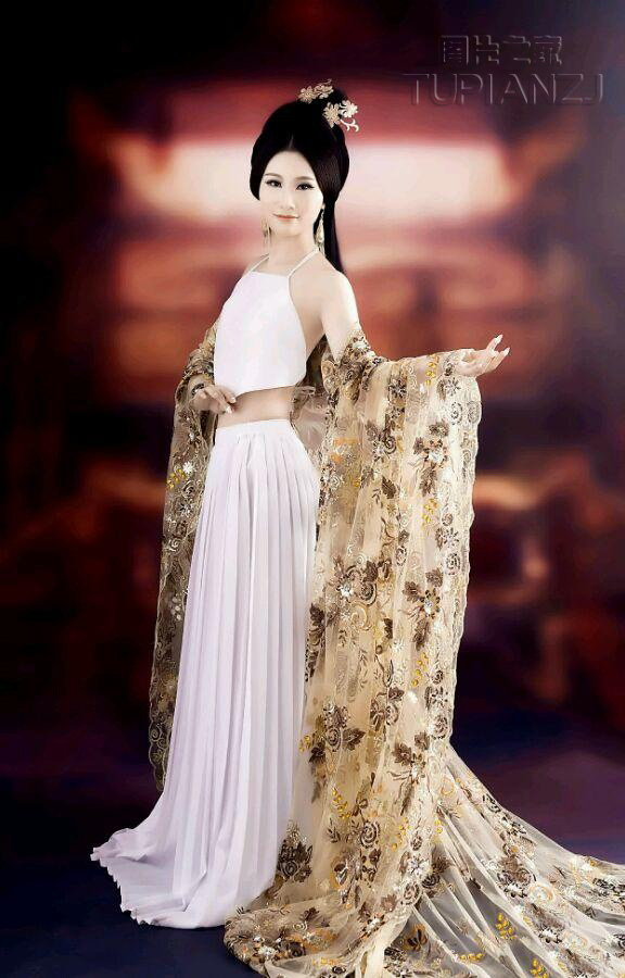 古典少女风姿卓越 性感唯美