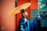 气质优雅娴静的漂亮女人古风摄影举止动人艺术照