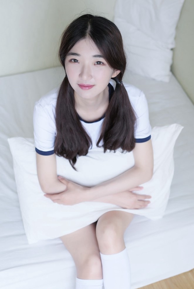 丰腴熟女恩一巨乳绵软黑丝诱惑