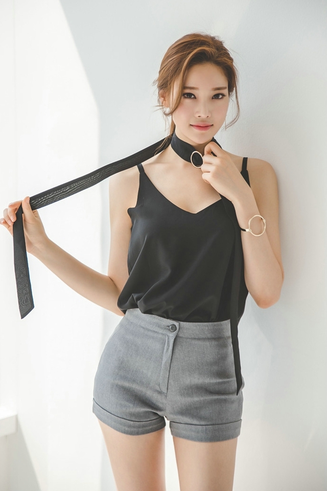 高跟鞋美女性感大长腿私人拍摄