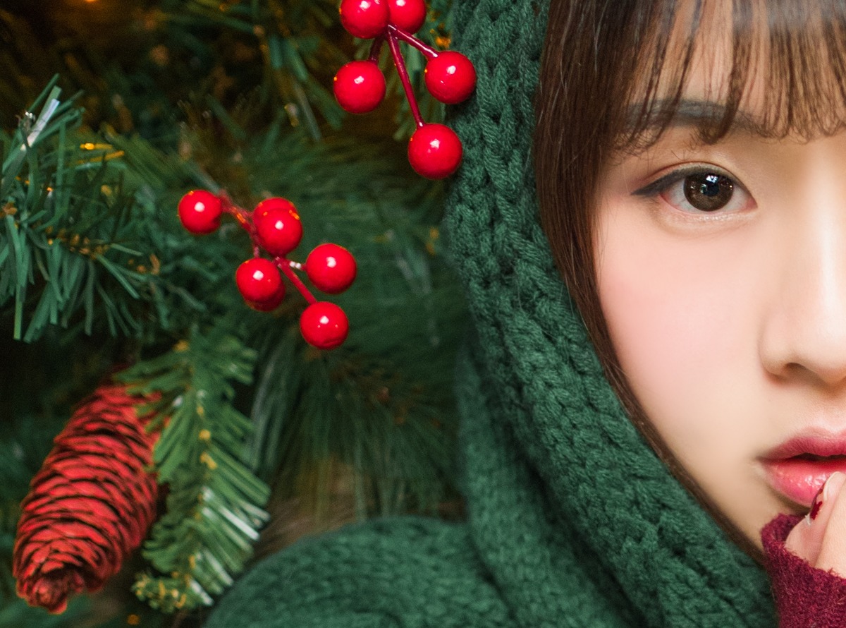 长发刘海美女皮肤超好