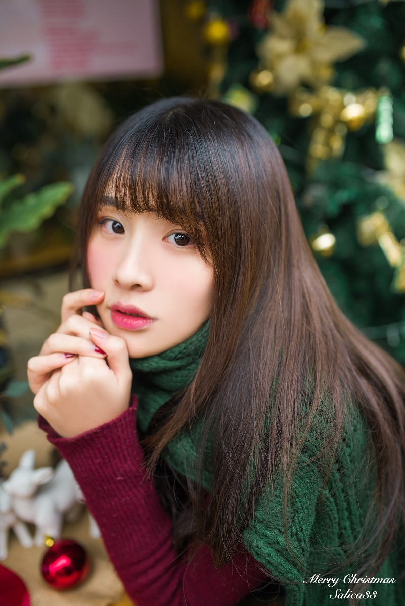 长发刘海美女皮肤超好