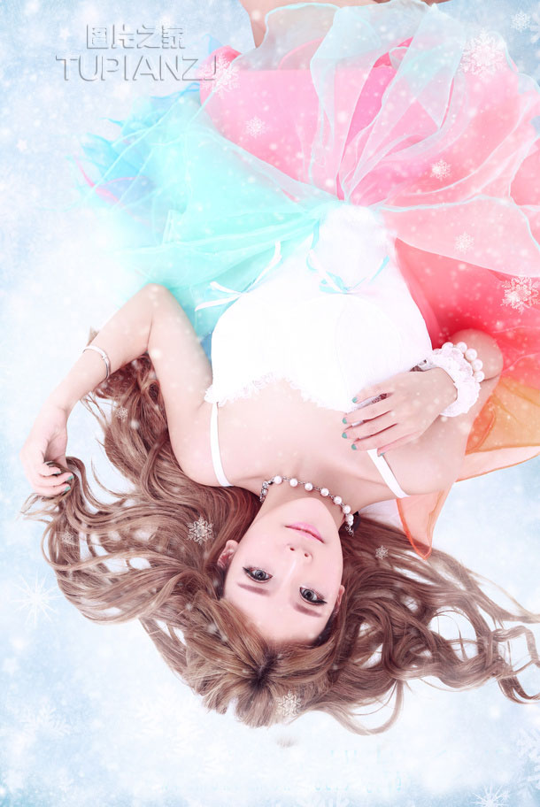 梦幻少女清纯写真照 清新甜美范