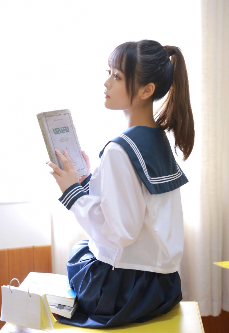 校花jk制服清纯养眼妹子图