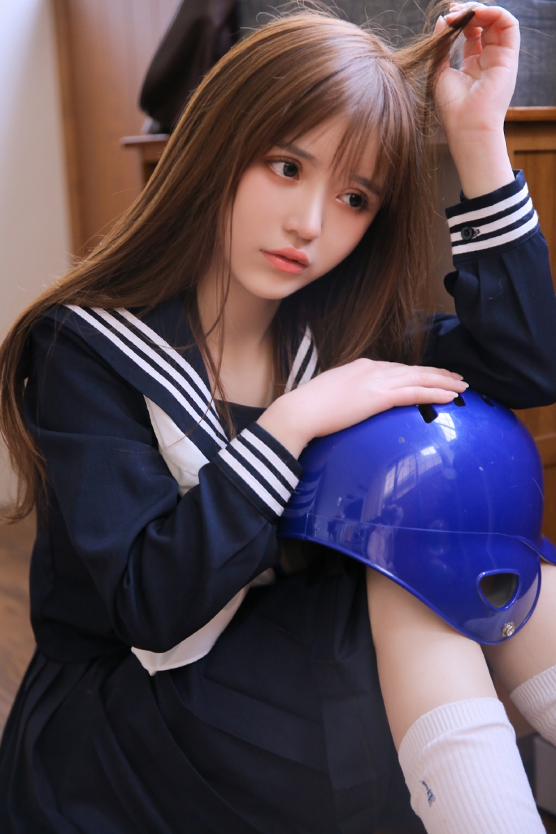 清纯少女白丝水手服写真套图