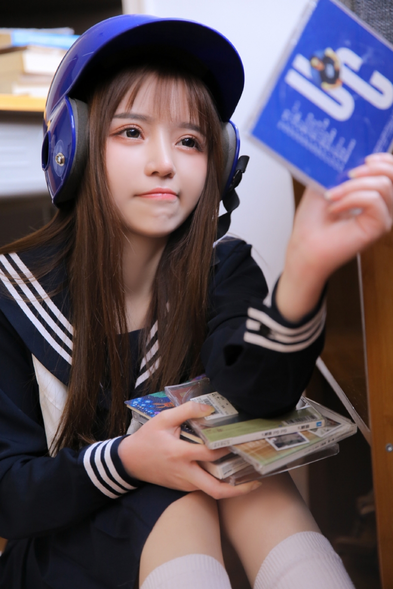 清纯少女白丝水手服写真套图