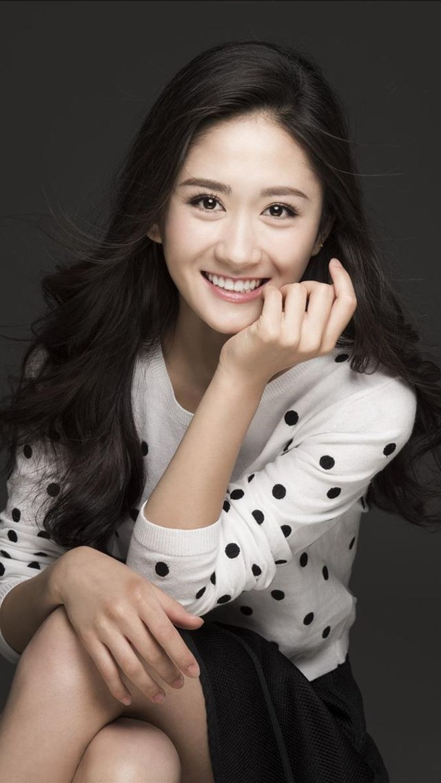 极品丝袜丽人足控福利大尺度诱惑写真