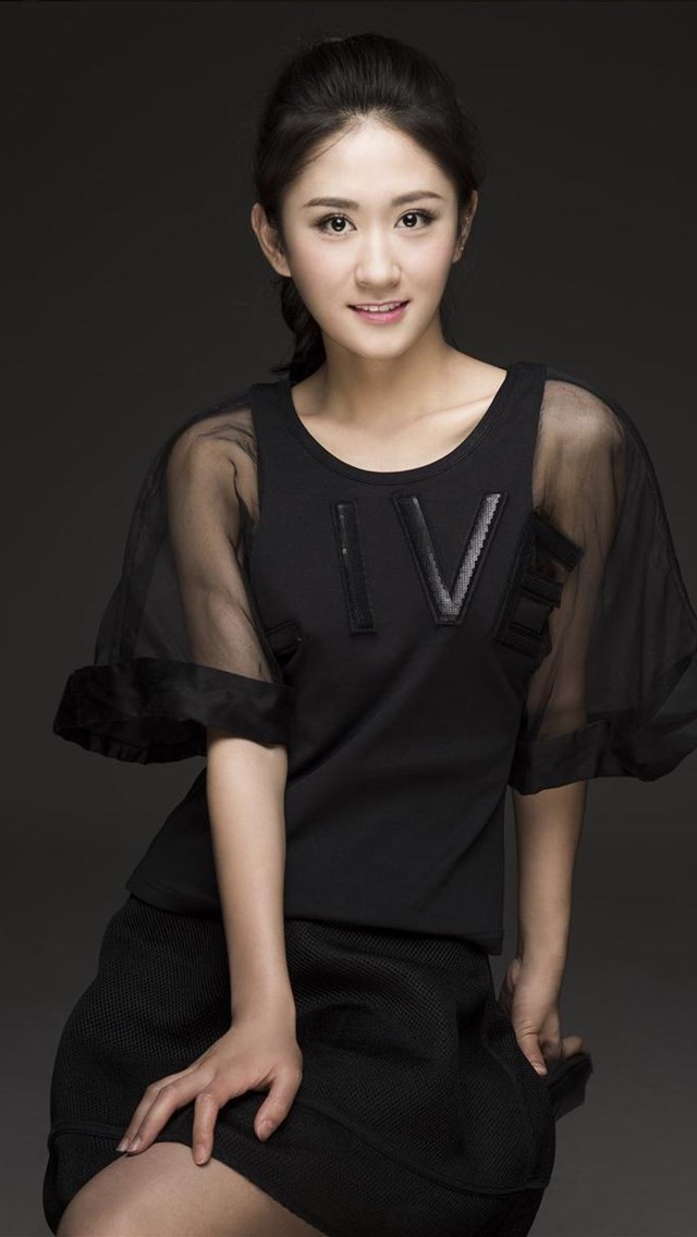 极品丝袜丽人足控福利大尺度诱惑写真