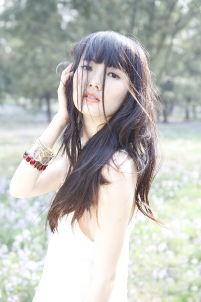 女孩室内写真 打造休闲小清新风