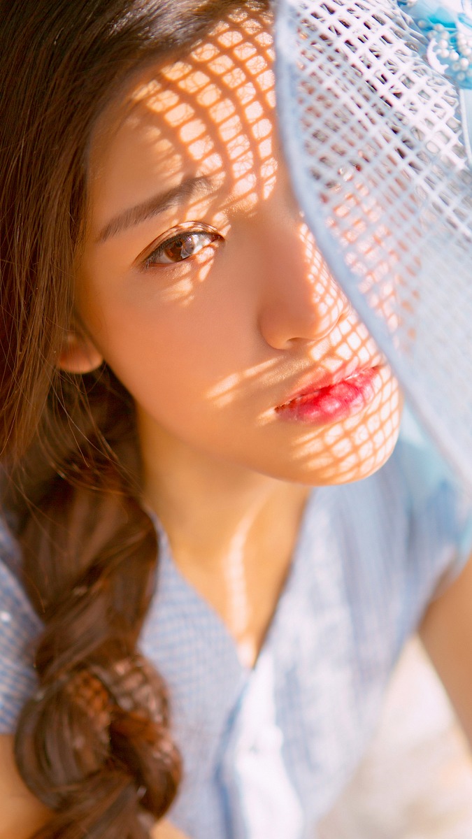 天生丽质的日本漂亮美女