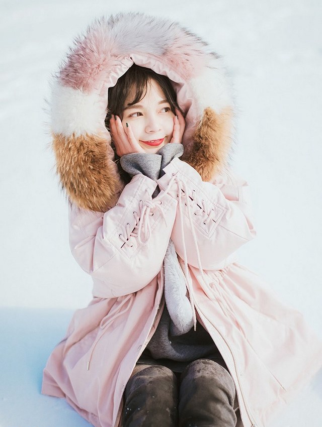 人间尤物周于希紧身包臀裙透明黑丝袜前凸后翘私密图库