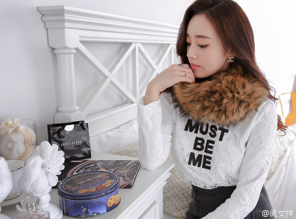 网红美女居家私房照