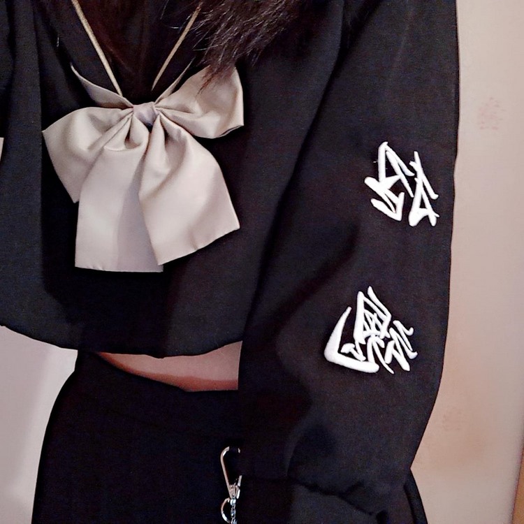 萌妹日常穿搭jk制服丝袜美腿自拍养眼写真图片