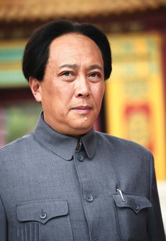 唐国强饰演毛泽东 高度还原令人惊叹