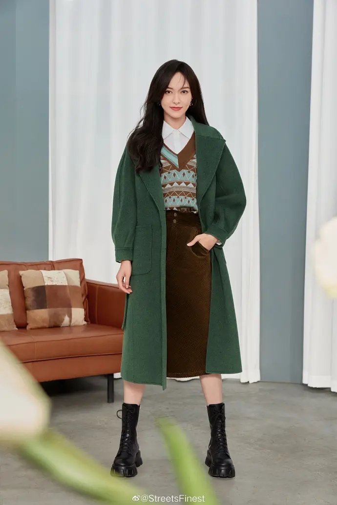 美女明星唐嫣温婉气质写真