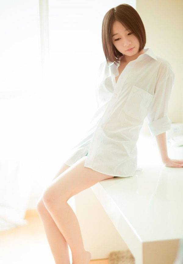 寂寞少妇晓琪白嫩翘臀大胆美女人体图片