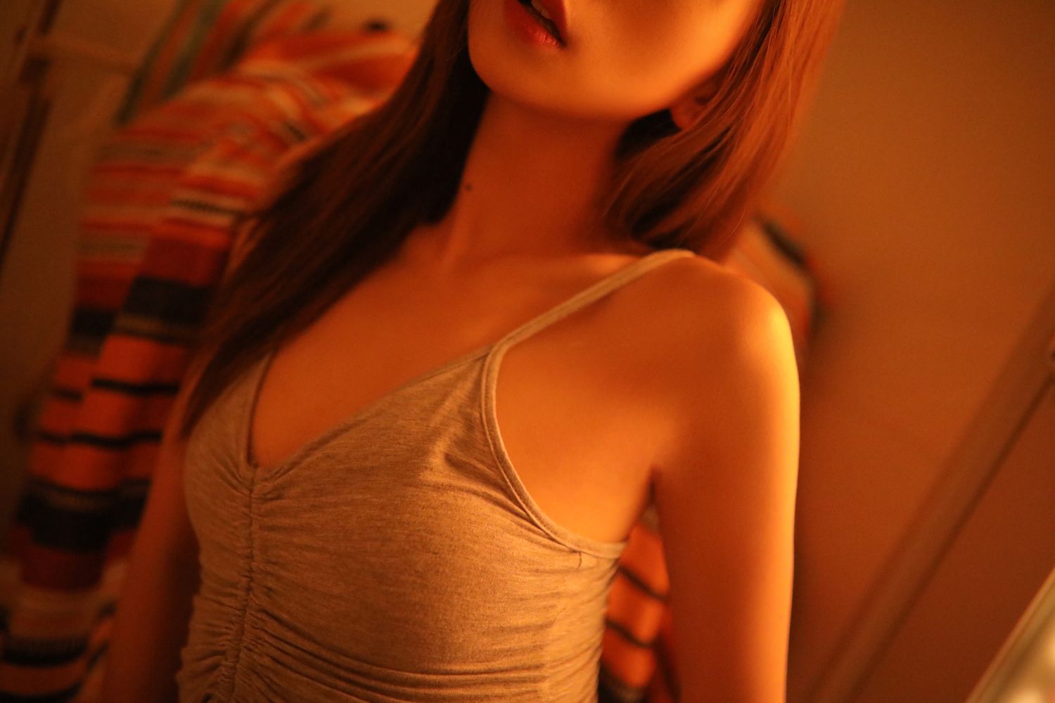 寂寞少妇晓琪白嫩翘臀大胆美女人体图片