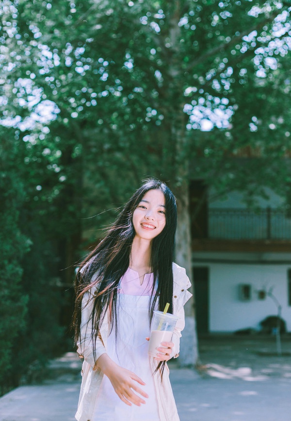 内衣美女半裸翘臀精美人体艺术写真