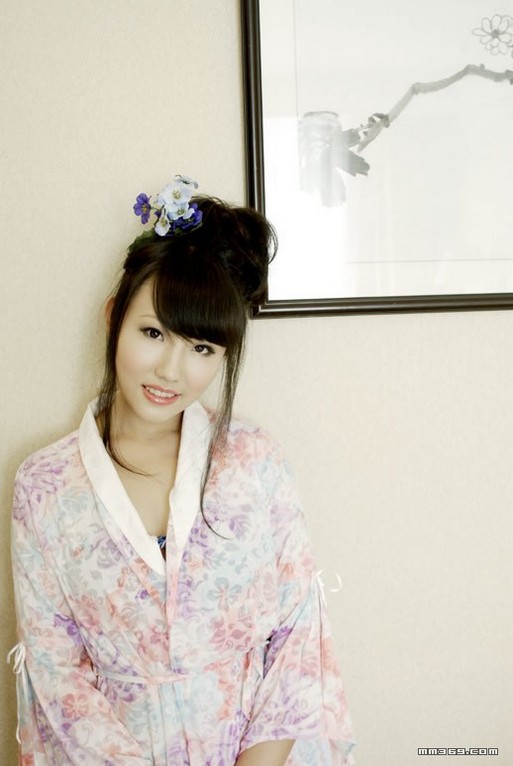 [尤蜜荟]宅男少妇女神刘钰儿翘臀大尺度人体艺术写真图集