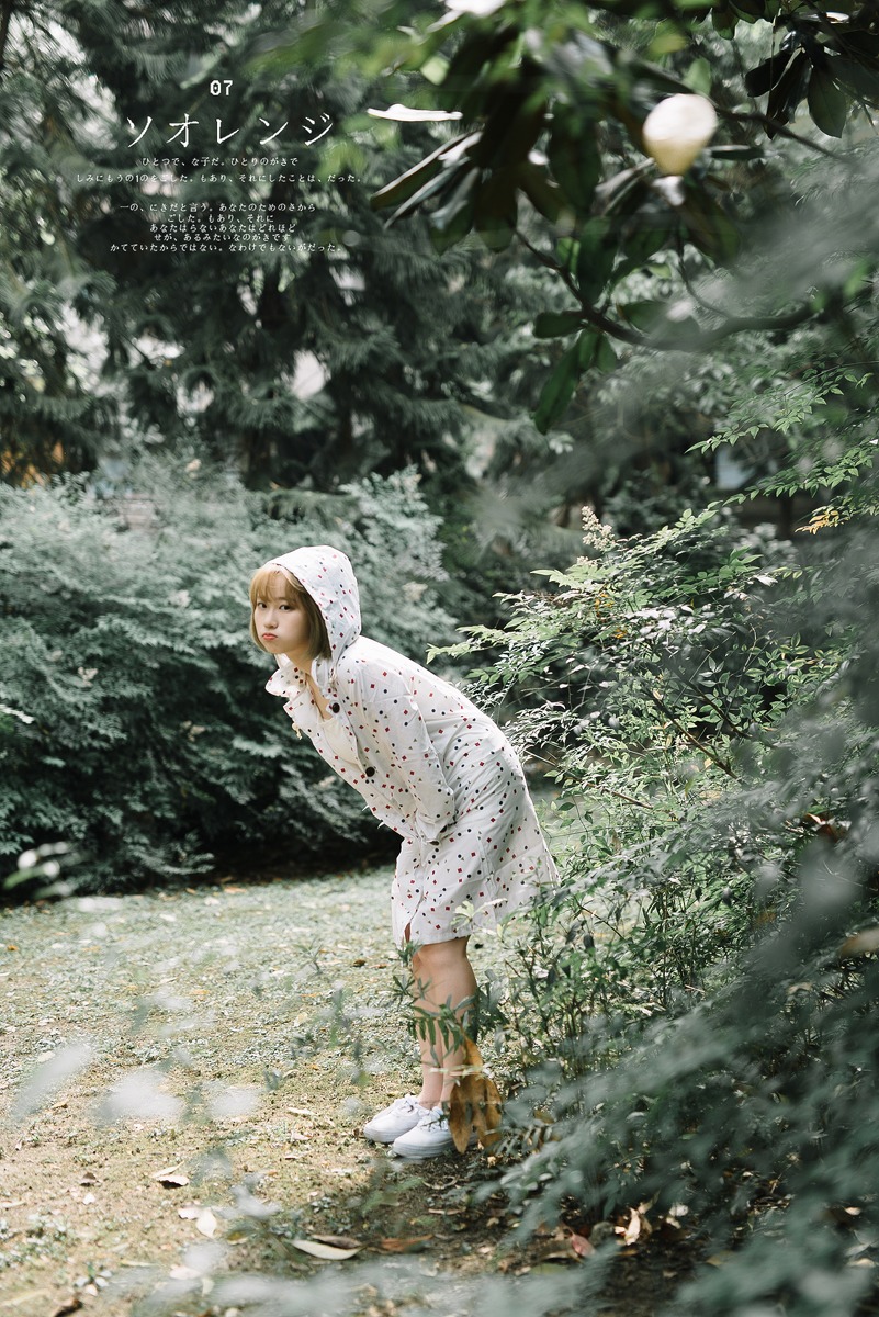 金黄短发日本女孩