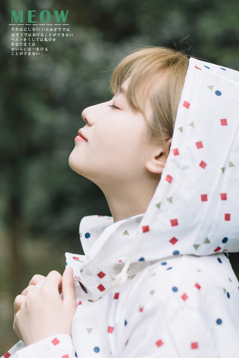 金黄短发日本女孩