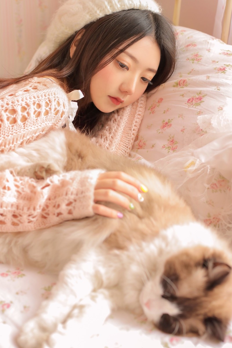 清新漂亮的小女人粉嫩公主风唯美养眼的亚洲自拍