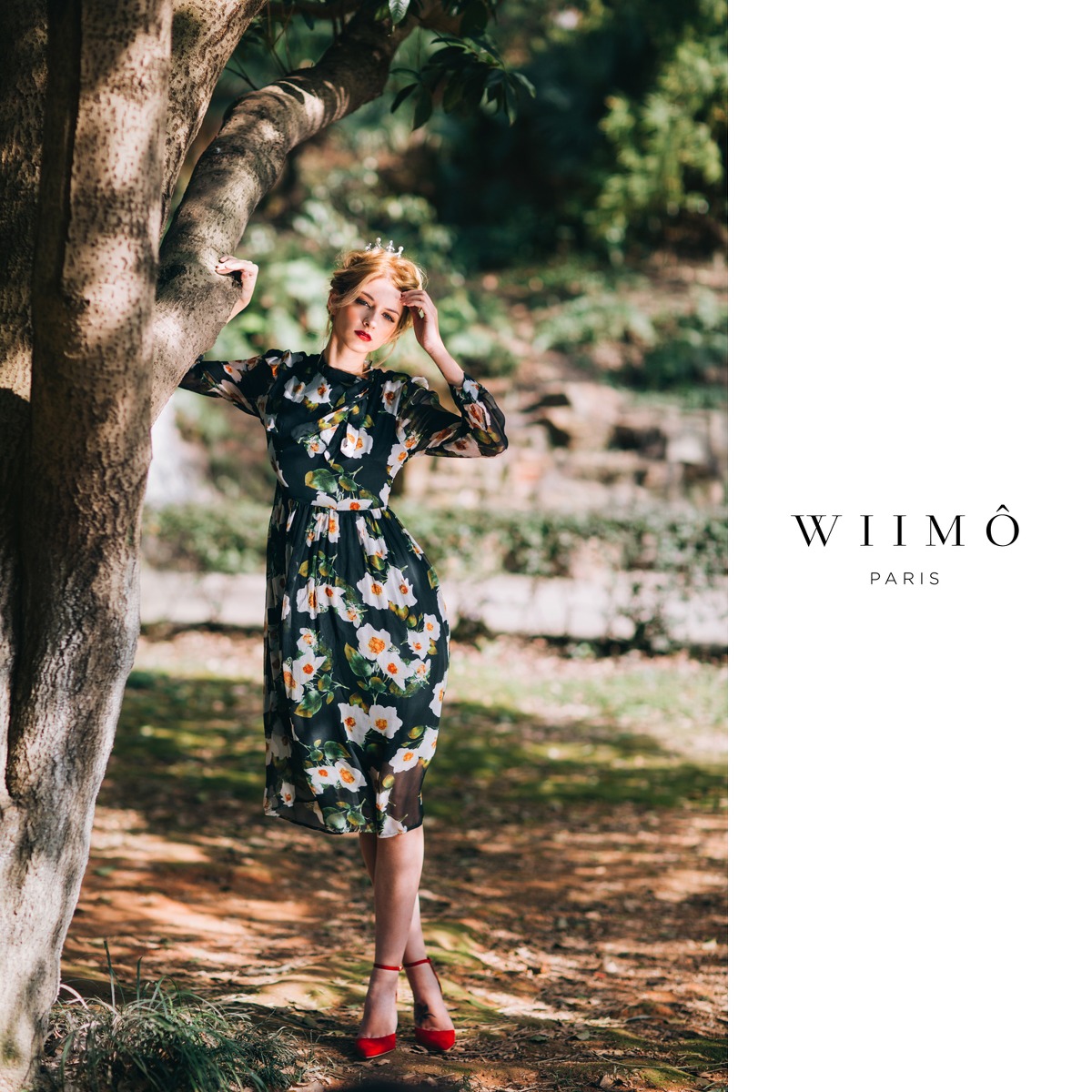 俄罗斯金发红唇美女