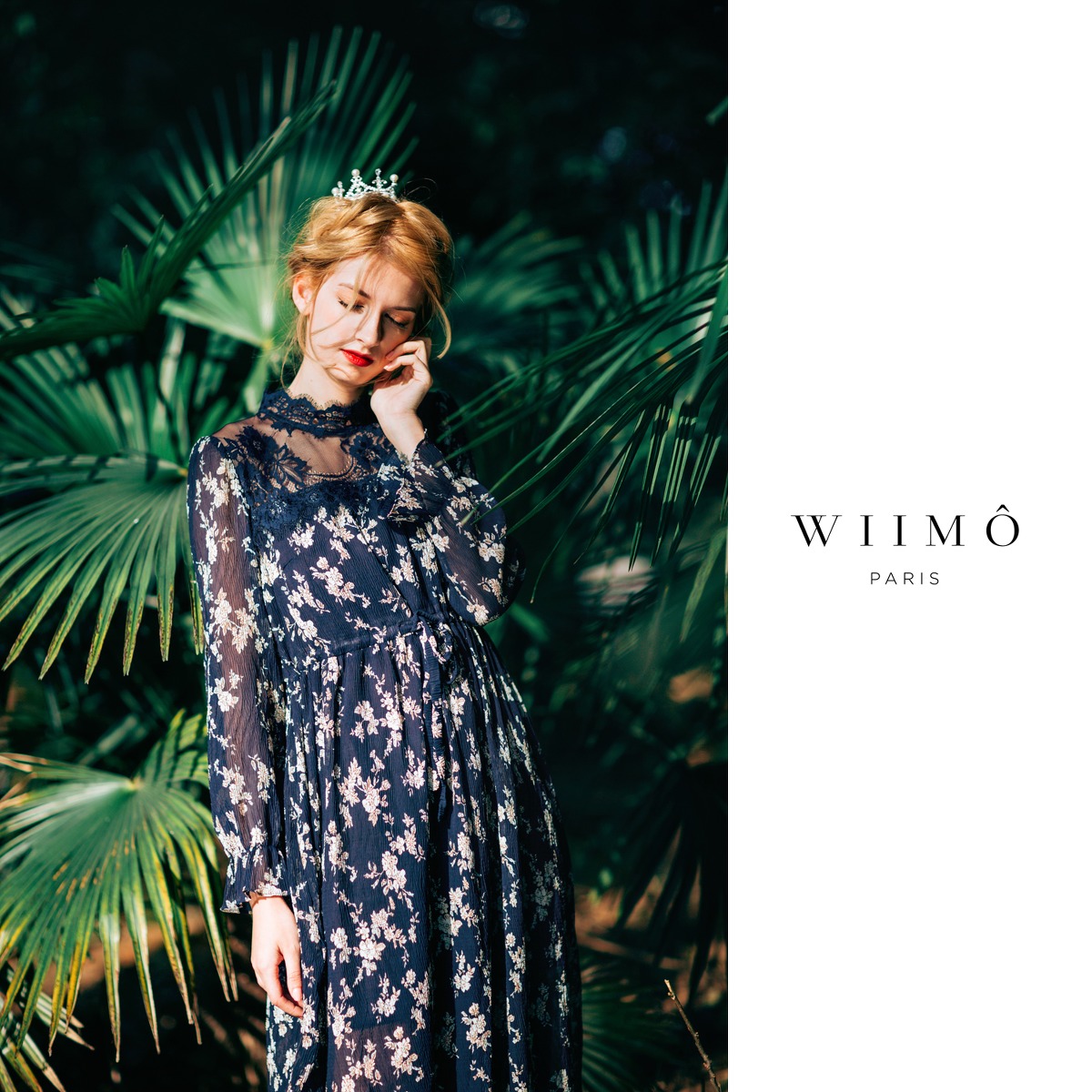 俄罗斯金发红唇美女