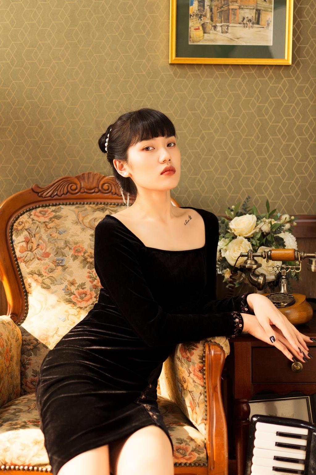 极品性感美女图片 演绎床上纯白诱惑