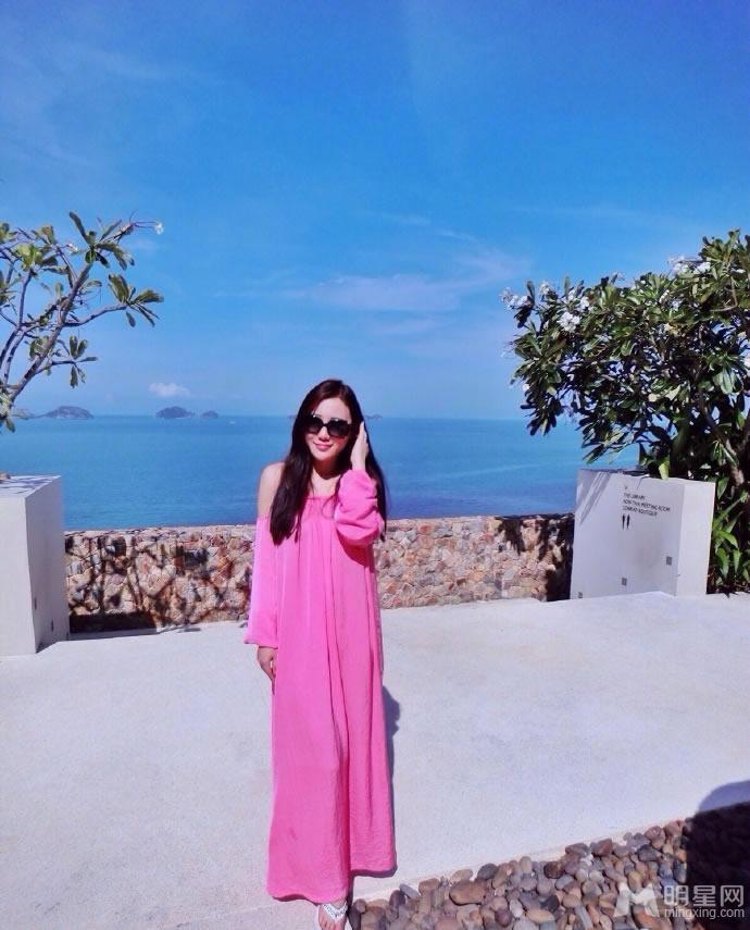 王思聪女友陈漾懿私照曝光 大胸锥子脸