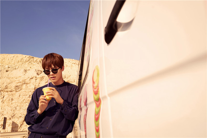 马天宇全新写真书籍《观心》图片