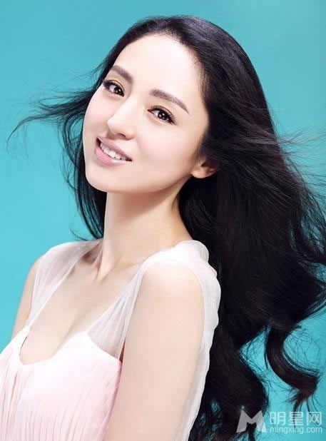 董璇优雅写真 散发迷人气质