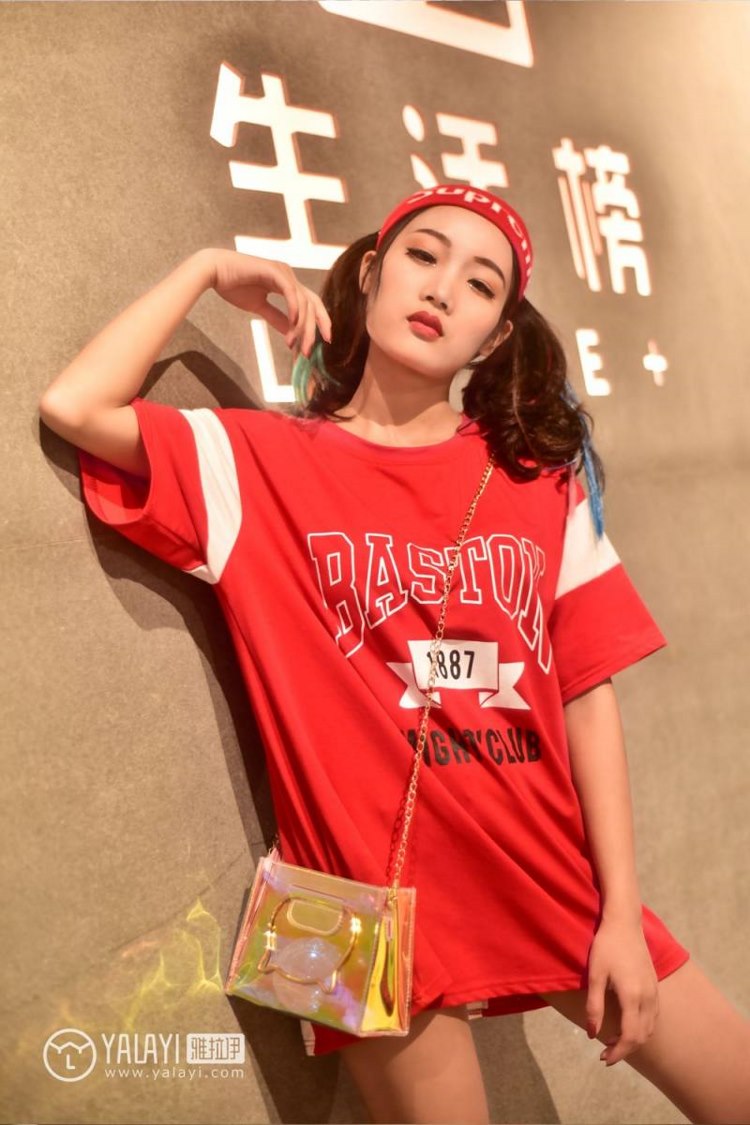 校园啦啦队宅男校花女神火辣吸晴养眼性感美女图片