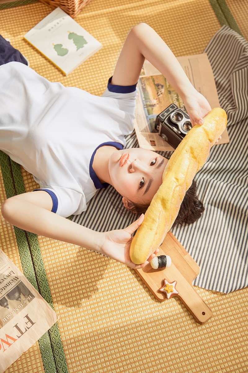 元气美少女体操服丸子头露齿甜笑虎白女粉嫩在线看