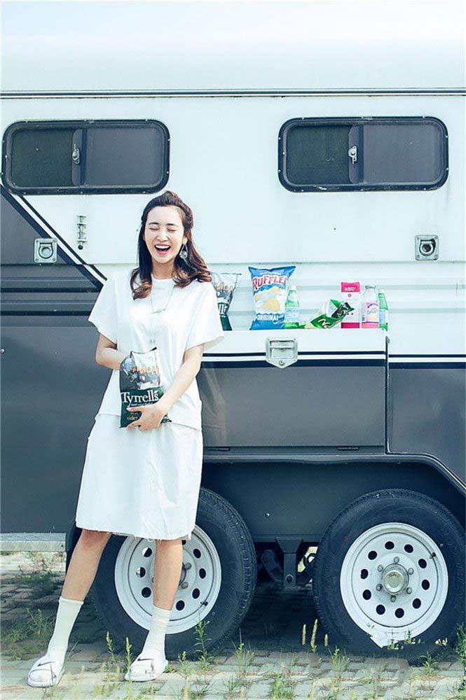 夏天王紫璇小清新写真 九头身美女文艺十足